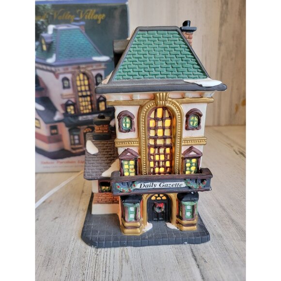 Heartland valley Daily Gazette village accessory Xmas newspaper - Picture 1 of 11